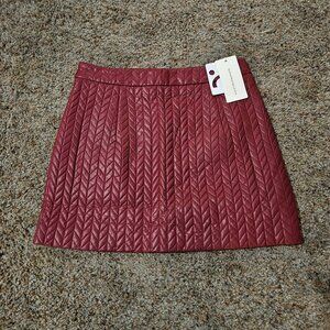 Burgandy Quilted Geometric Faux Leather A-Line Mini Skirt with Zip Closure